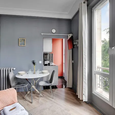 Charming -2p- Porte Saint-martin * 파리